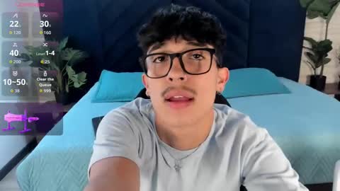 Snapshot of tim__fox chatting on October 2025 12:06:02 PM Tim Fox online show from October 2025 12:06:02 PM