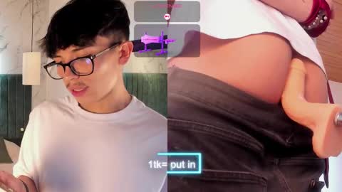 Snapshot of tim__fox chatting on October 2025 12:44:02 PM Tim Fox online show from October 2025 12:44:02 PM