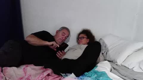 Tim  Amanda online show from October 2025 07:47:02 PM