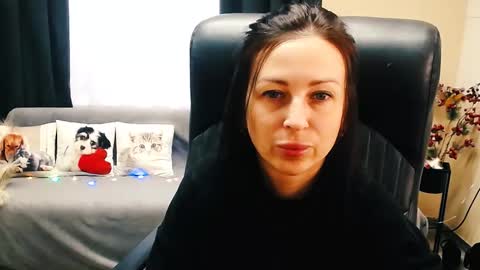 Snapshot of timeparadice chatting on October 2025 07:47:02 AM Luisa online show from October 2025 07:47:02 AM