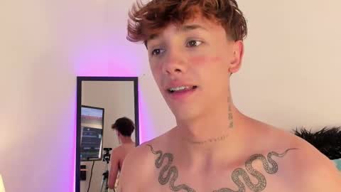 Timothy 21 years old online show from November 2025 09:48:02 PM