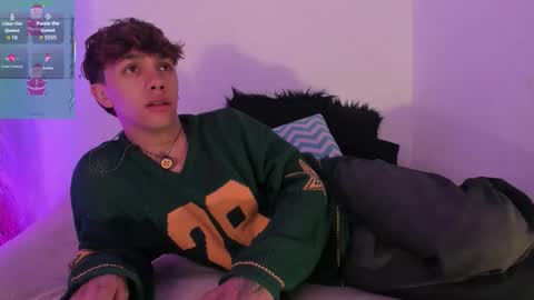 Timothy 21 years old online show from December 2025 09:22:02 PM