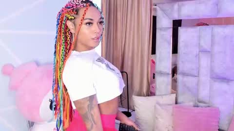 Tina noa online show from October 2025 01:08:01 PM