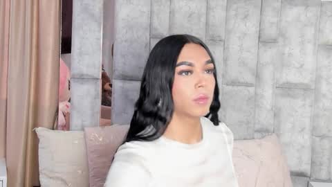 Tina noa online show from November 2025 11:43:02 AM