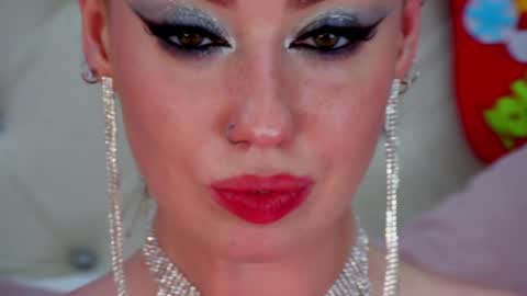 Tina online show from December 2024 10:26:02 AM