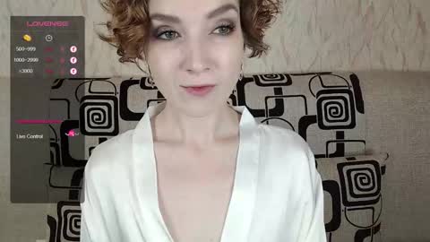 Snapshot of tinawincee chatting on October 2025 04:53:02 AM Tina online show from October 2025 04:53:02 AM