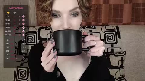 Snapshot of tinawincee chatting on November 2025 04:59:01 AM Tina online show from November 2025 04:59:01 AM