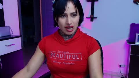 I AM BELLA  ----------- follow my  IG  TINNS 69 online show from January 2025 02:22:02 AM
