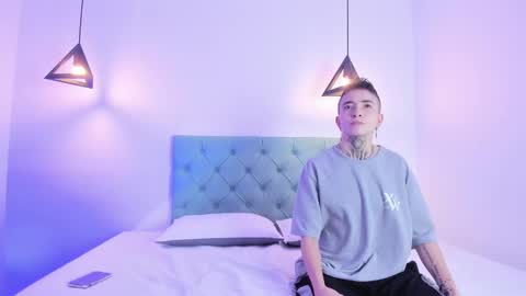 TINNY AND CANDY online show from December 2024 01:38:02 PM