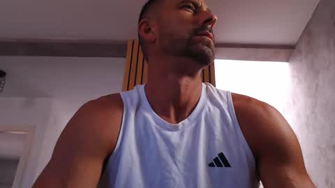 tinoclandestino online show from October 2025 09:07:01 AM