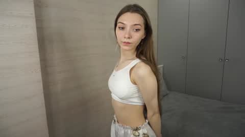 Sofia online show from February 2025 05:50:01 PM