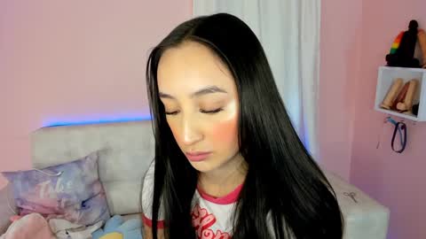 tiny_cora online show from December 2024 04:46:02 PM