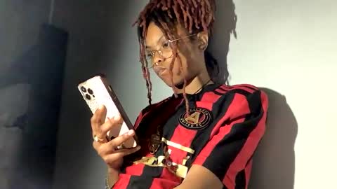 Snapshot of tiny_cupcake2 chatting on January 2025 06:54:01 AM cupcake online show from January 2025 06:54:01 AM