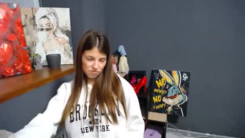 Snapshot of tiny_felicity chatting on October 2025 06:11:02 AM Gloria online show from October 2025 06:11:02 AM