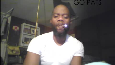 Snapshot of tinycock_1979 chatting on January 2025 03:18:02 AM tinycock_1979 online show from January 2025 03:18:02 AM