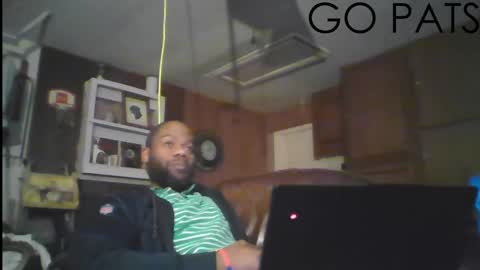 Snapshot of tinycock_1979 chatting on February 2025 01:03:02 AM tinycock_1979 online show from February 2025 01:03:02 AM
