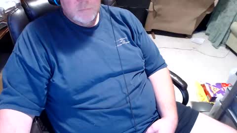 tinyhubba online show from January 2025 07:32:01 PM