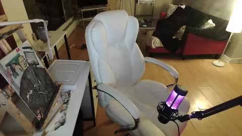 stage Kylie Sinner  brand CLITBAIT online show from February 2025 10:34:01 PM