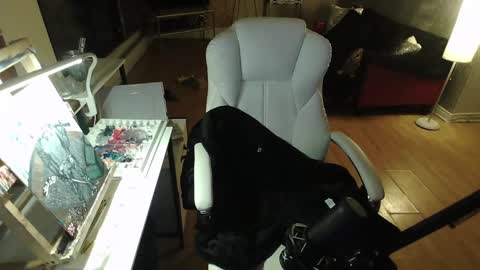 stage Kylie Sinner  brand CLITBAIT online show from February 2025 07:52:01 AM