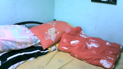 Snapshot of tinypussy_xx chatting on February 2025 11:25:02 PM tinypussy_xx online show from February 2025 11:25:02 PM