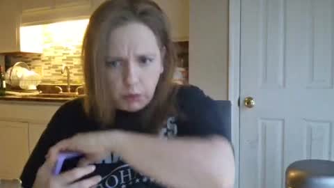 Snapshot of tinywithtiddies chatting on November 2025 01:10:01 PM tinywithtiddies online show from November 2025 01:10:01 PM