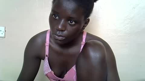 Snapshot of tishah chatting on October 2025 10:56:02 AM Roshan online show from October 2025 10:56:02 AM