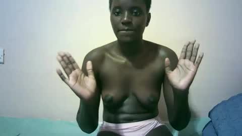 Snapshot of tishah chatting on October 2025 06:58:02 AM Roshan online show from October 2025 06:58:02 AM