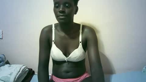 Snapshot of tishah chatting on October 2025 07:14:01 PM Roshan online show from October 2025 07:14:01 PM