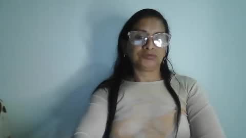 Snapshot of titssmall123 chatting on December 2024 12:34:01 AM Ester online show from December 2024 12:34:01 AM