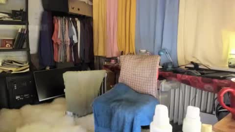 Snapshot of tittkiss chatting on October 2025 07:49:02 AM liebe es mich nackt vor der cam zu zeigen online show from October 2025 07:49:02 AM