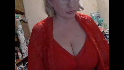 tittylina online show from October 2025 09:48:01 PM