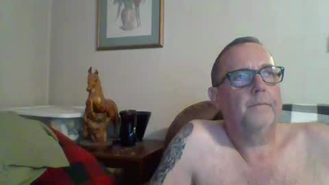 Vols online show from November 2025 01:04:02 AM