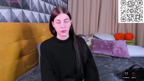 Snapshot of to_your chatting on October 2025 10:00:02 PM 2 GMT Mo Tu We Th Fr 10am-4am online show from October 2025 10:00:02 PM