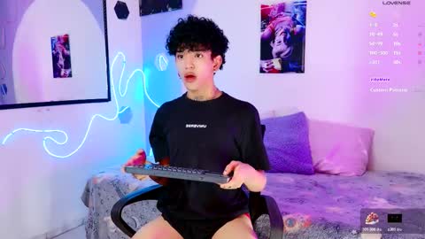 Snapshot of todoroki_g chatting on October 2025 12:38:02 PM todoroki_g online show from October 2025 12:38:02 PM