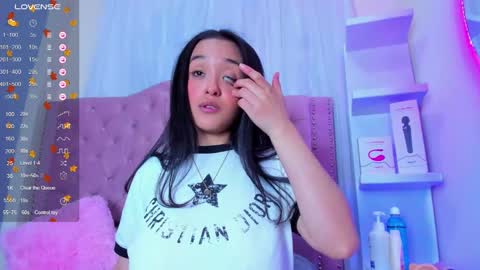 Snapshot of tokito_mitsuri chatting on December 2024 04:09:01 PM tokito mitsuri online show from December 2024 04:09:01 PM