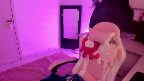 Snapshot of toky222 chatting on January 2025 12:04:02 PM Tokyo online show from January 2025 12:04:02 PM