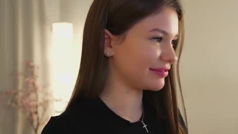  ALICE  online show from October 2025 02:49:01 PM