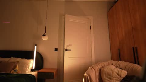 Sage. TG channel  online show from October 2025 02:31:02 AM