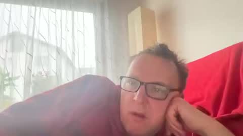 Tom online show from February 2025 08:11:02 AM