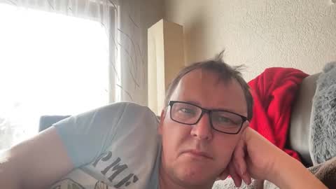 Tom online show from March 2025 12:20:01 PM