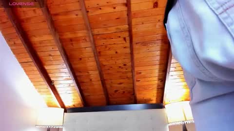   online show from October 2025 01:01:01 PM