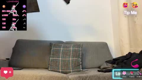 TOM online show from October 2025 03:01:02 AM