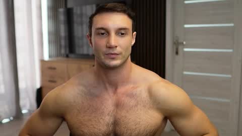 Tom online show from September 2025 06:30:02 AM