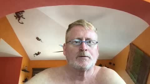 Hola online show from September 2025 06:19:02 PM