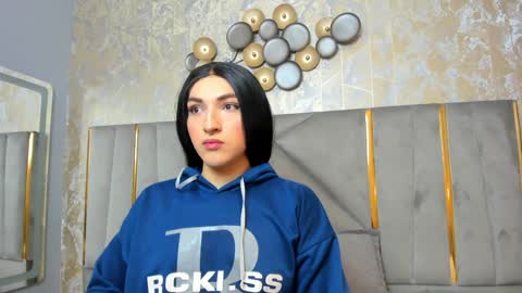 Snapshot of tomlondon_ chatting on February 2025 11:51:02 AM online show from February 2025 11:51:02 AM