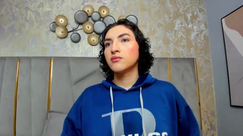 Snapshot of tomlondon_ chatting on February 2025 11:49:02 AM online show from February 2025 11:49:02 AM