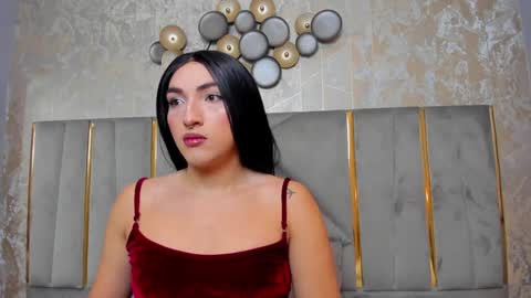 Snapshot of tomlondon_ chatting on February 2025 11:44:02 AM online show from February 2025 11:44:02 AM