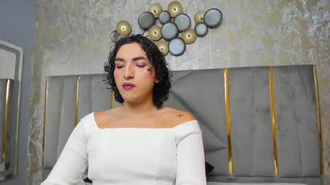 Snapshot of tomlondon_ chatting on February 2025 11:44:02 AM online show from February 2025 11:44:02 AM