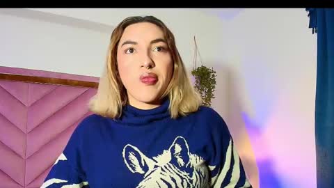 Snapshot of tomlondon_ chatting on September 2025 12:10:02 PM online show from September 2025 12:10:02 PM