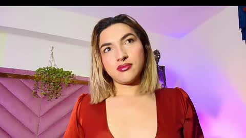 Snapshot of tomlondon_ chatting on October 2025 12:47:01 PM online show from October 2025 12:47:01 PM